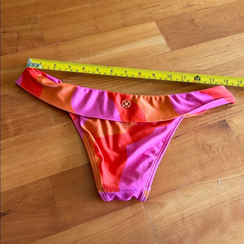 ViX Artsy Bia Tube Bikini Bottom - Picture 5 of 9